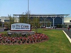 Ty Cobb Regional Medical Center Entrance2