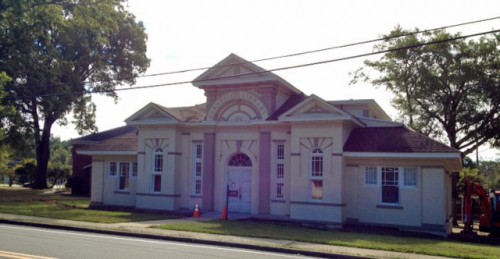 Lavonia Carnegie Library2